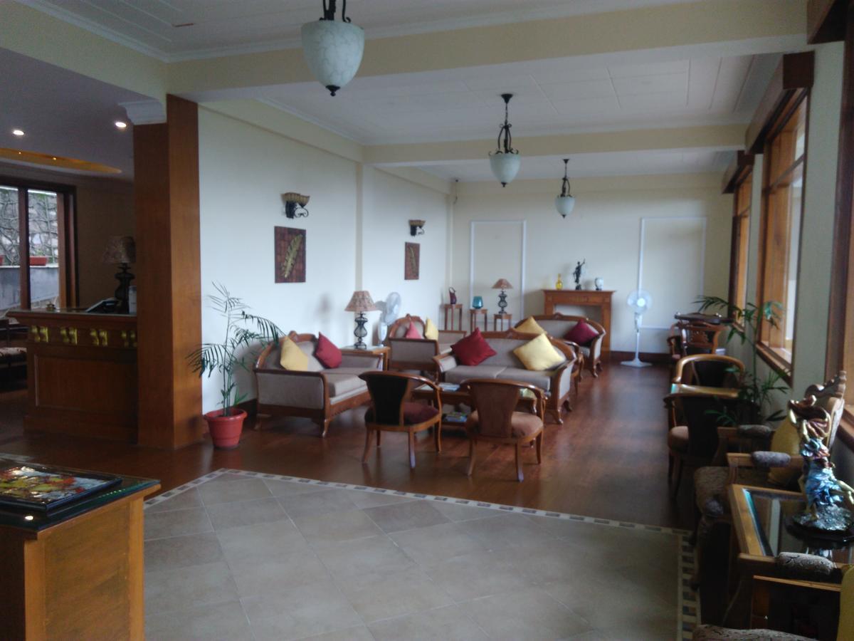 Forest Ville Hotel & Resort Касаулі Екстер'єр фото