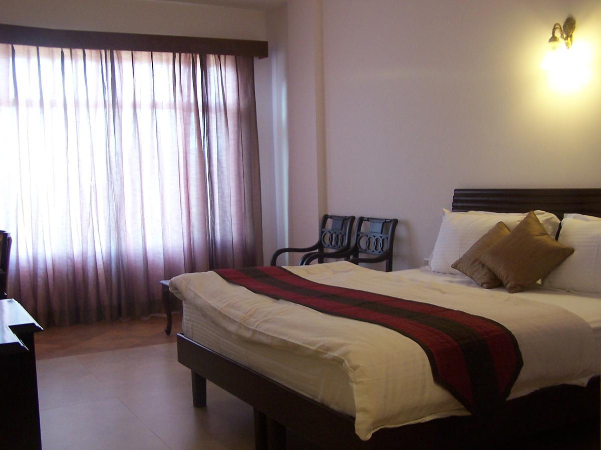 Forest Ville Hotel & Resort Касаулі Екстер'єр фото